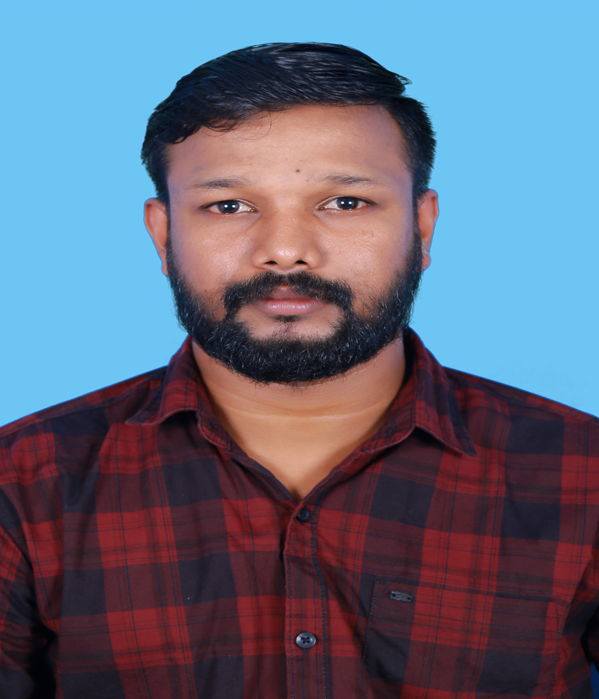 Santhosh Kumar Driver Cum Technician of Lifecare Surgicals in Amaravila 